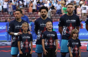 ⚽ Почему футболисты выходят на поле с детьми: смысл и значение традиции